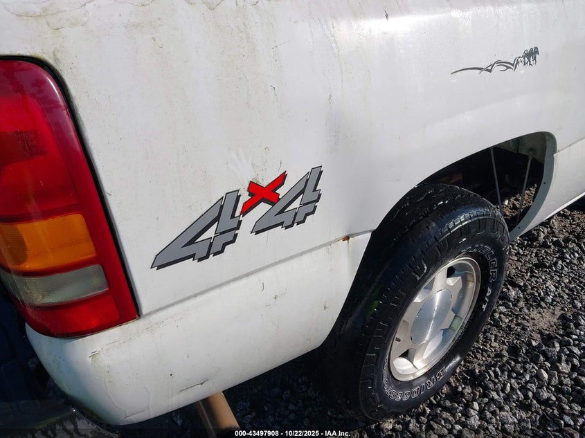 2GTEK19TX31326108 2003 GMC SIERRA photo no. 6