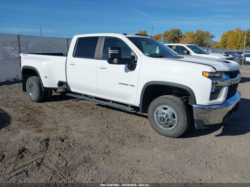 2021 Chevrolet Silverado 3500Hd 4Wd Long Bed Lt