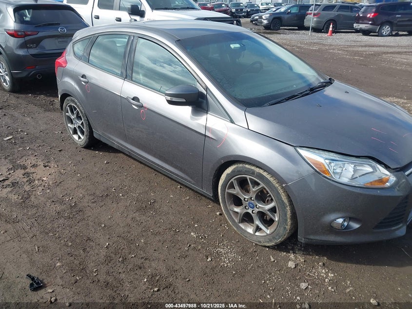 2014 FORD FOCUS SE - 1FADP3K25EL428199