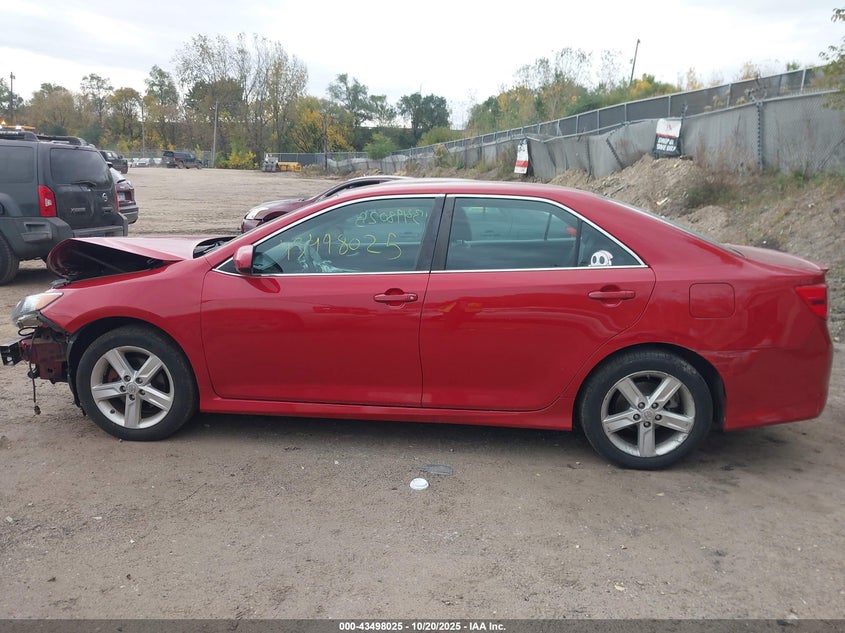2013 TOYOTA CAMRY SE 4T1BF1FK8DU713292