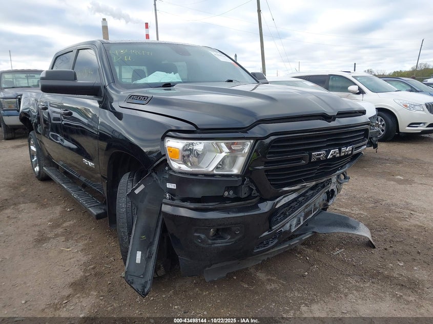 RAM 1500 BIG HORN 4X4 5 7 BOX