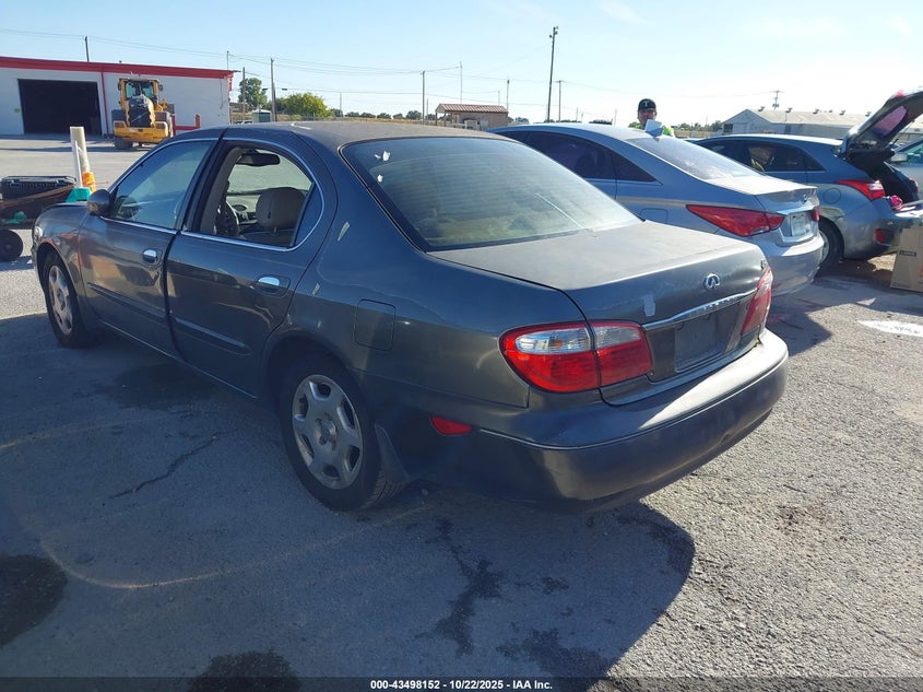 JNKCA31A31T009969 2001 INFINITI I photo no. 3