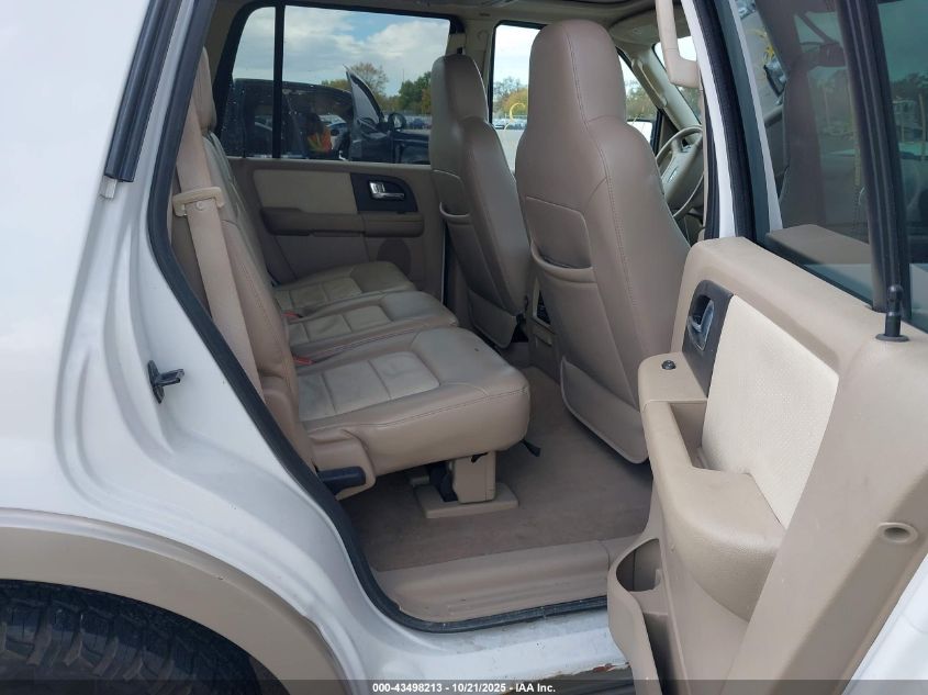 2005 Ford Expedition Eddie Bauer/King Ranch VIN: 1FMFU18545LA87519 Lot: 43498213