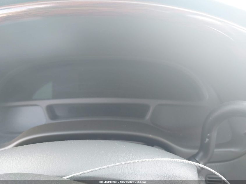 2005 Cadillac Deville Livery VIN: 1G6KD54Y15U245211 Lot: 43498288