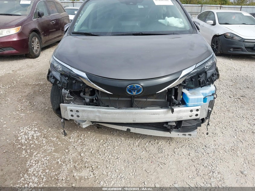 2024 TOYOTA SIENNA XLE 5TDYSKFC5RS126701