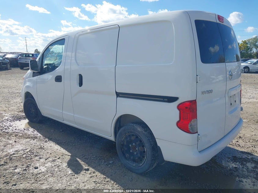2016 NISSAN NV200 auction photo 3