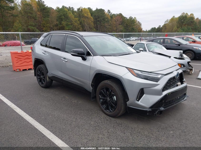 TOYOTA RAV4 HYBRID XSE