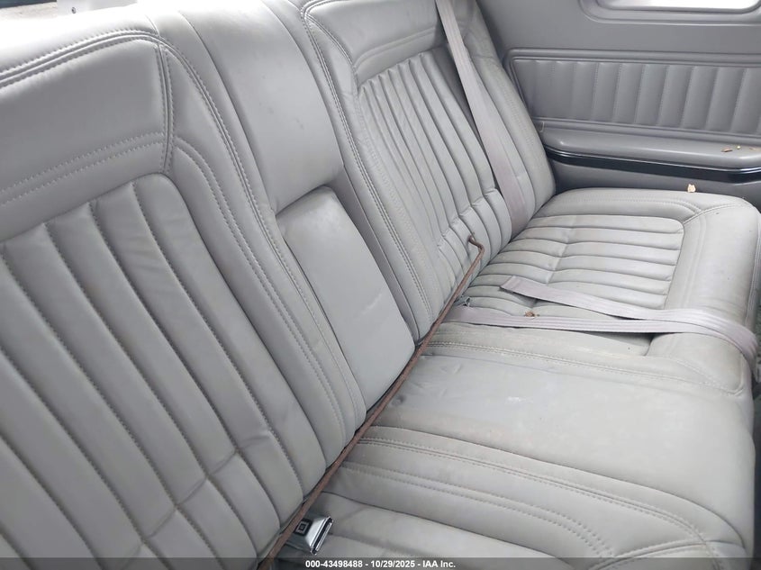 1992 Buick Riviera VIN: 1G4EZ13L2NU401309 Lot: 43498488