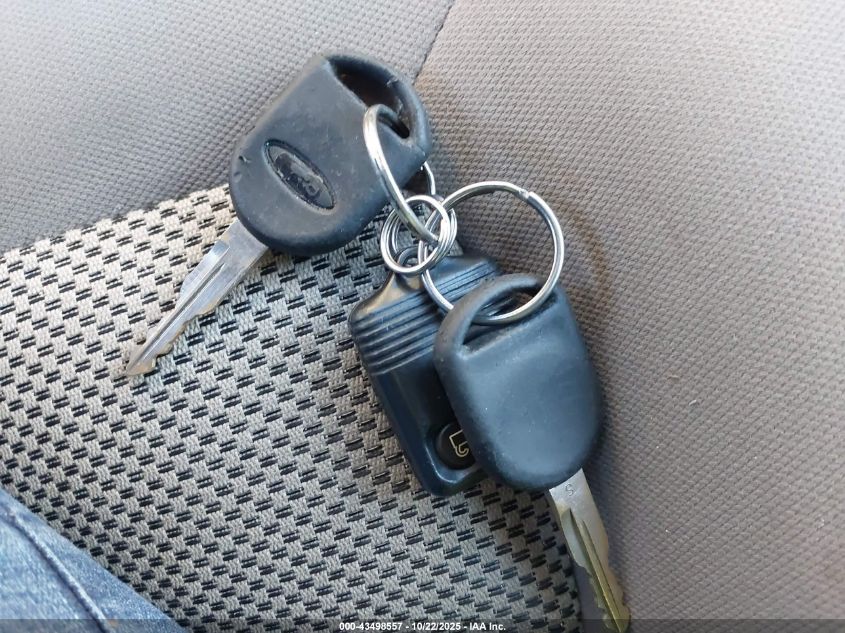 2004 Ford Explorer Sport Trac Adrenalin/Xls/Xlt VIN: 1FMZU77K84UA75812 Lot: 43498557