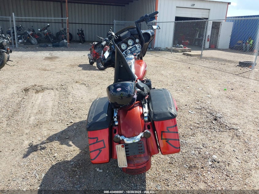 1HD1KB410AB617576 2010 HARLEY-DAVIDSON STREET GLIDE photo no. 6