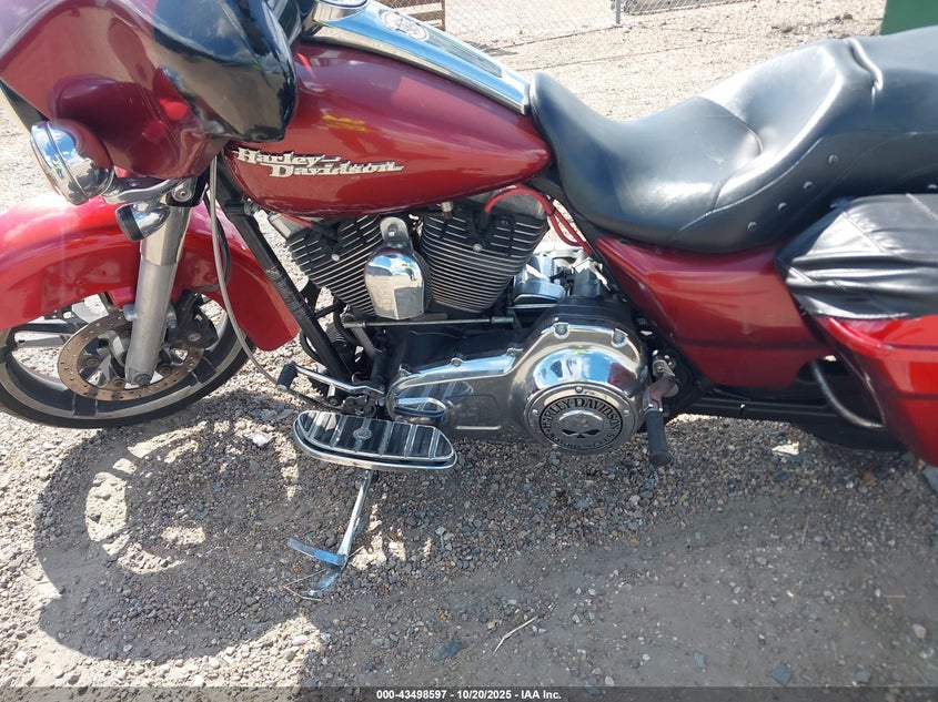 1HD1KB410AB617576 2010 HARLEY-DAVIDSON STREET GLIDE photo no. 9