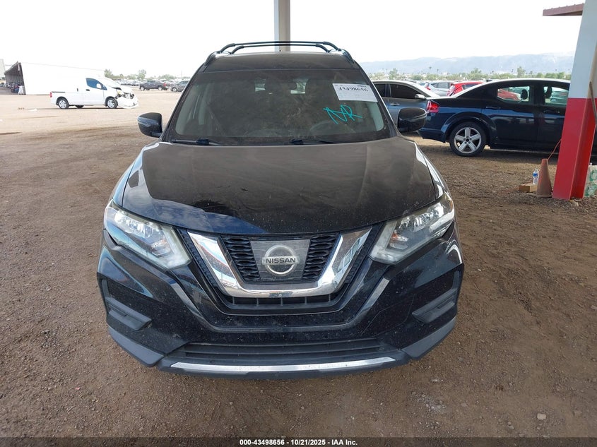 VIN 5N1AT2MT7HC865923 2017 NISSAN ROGUE SV