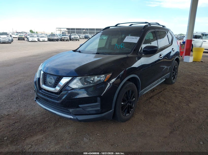VIN 5N1AT2MT7HC865923 2017 NISSAN ROGUE SV