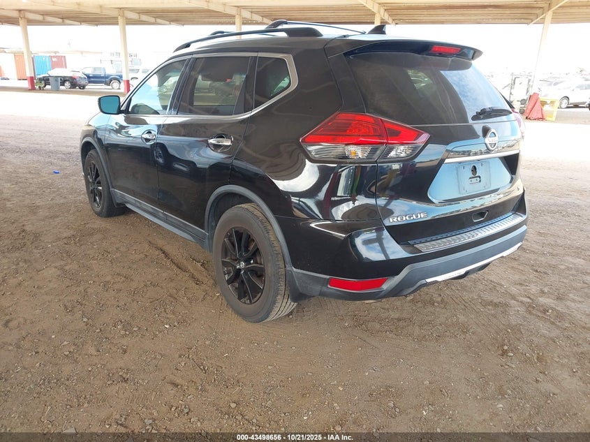 VIN 5N1AT2MT7HC865923 2017 NISSAN ROGUE SV