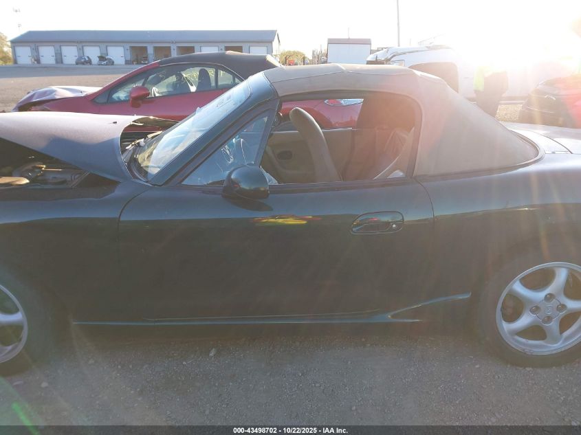 2000 Mazda Mx-5 Miata Ls/Special Edition VIN: JM1NB3535Y0148550 Lot: 43498702