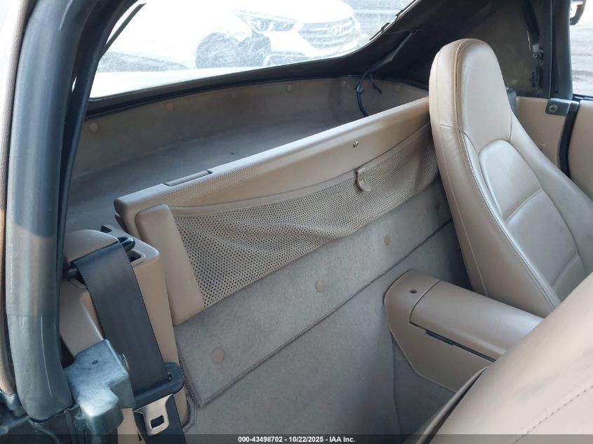 2000 Mazda Mx-5 Miata Ls/Special Edition VIN: JM1NB3535Y0148550 Lot: 43498702