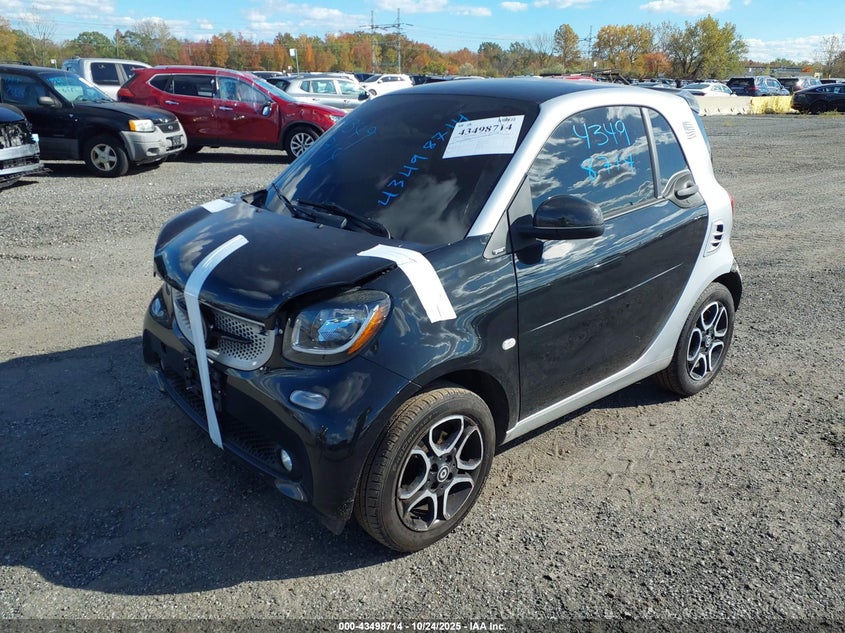 Vin: wmefj5da1gk077368, lot: 43993676, smart fortwo passion/prime/proxy/pure 20162