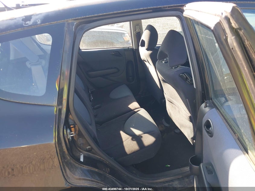 JHMGD38618S030555 2008 HONDA FIT photo no. 8