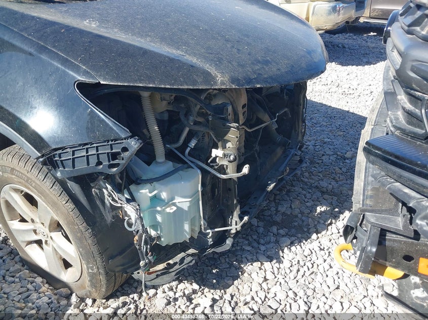 2013 TOYOTA RAV4 XLE 2T3WFREV2DW016543