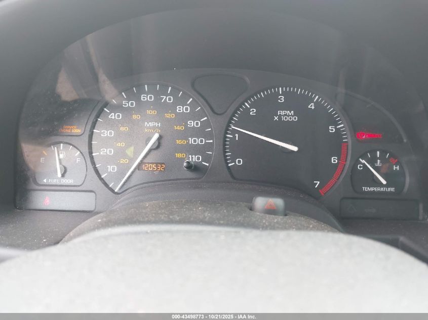 2001 Saturn Sl VIN: 1G8ZF52821Z338299 Lot: 43498773