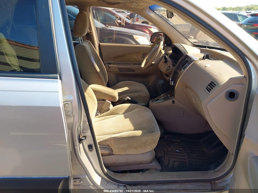 KM8JN12D35U048003 2005 HYUNDAI TUCSON photo no. 5