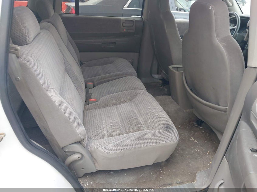 1B4HR48N52F128330 2002 DODGE DURANGO photo no. 8
