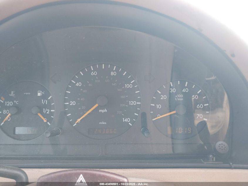 2001 Mercedes-Benz Ml 320 VIN: 4JGAB54E41A240502 Lot: 43498901