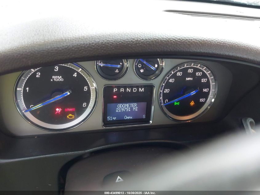 2009 Cadillac Escalade Standard VIN: 1GYFK23259R174839 Lot: 43499013