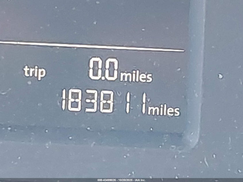 2015 VOLKSWAGEN PASSAT 1.8T LIMITED EDITION 1VWAT7A38FC102809