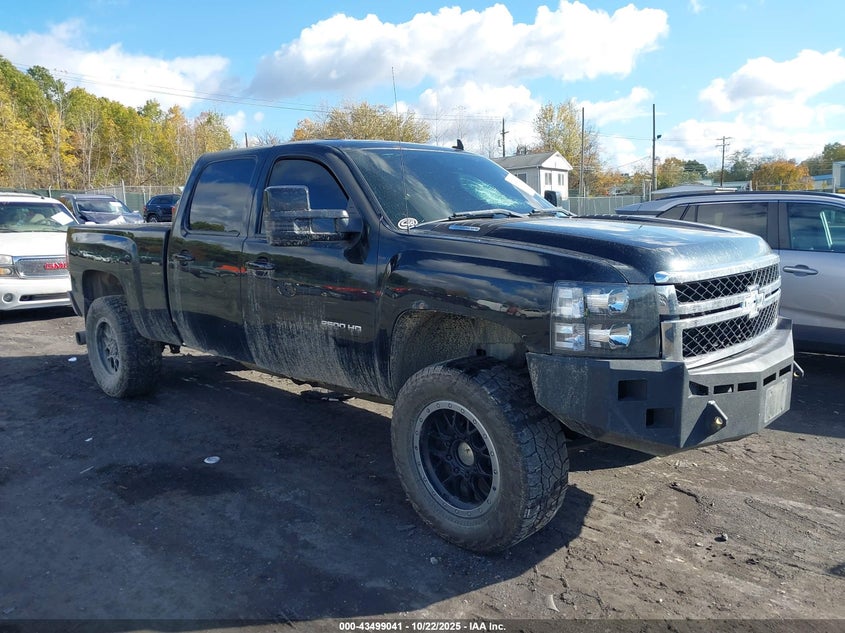 CHEVROLET SILVERADO 2500 LTZ
