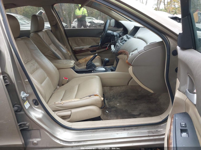 1HGCP26888A050105 2008 HONDA ACCORD photo no. 5
