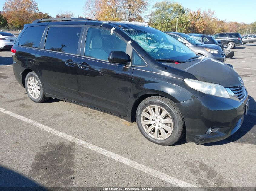 TOYOTA SIENNA LE 7 PASSENGER