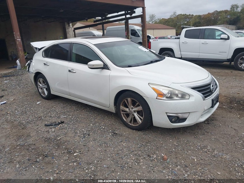 NISSAN ALTIMA 2.5 SV