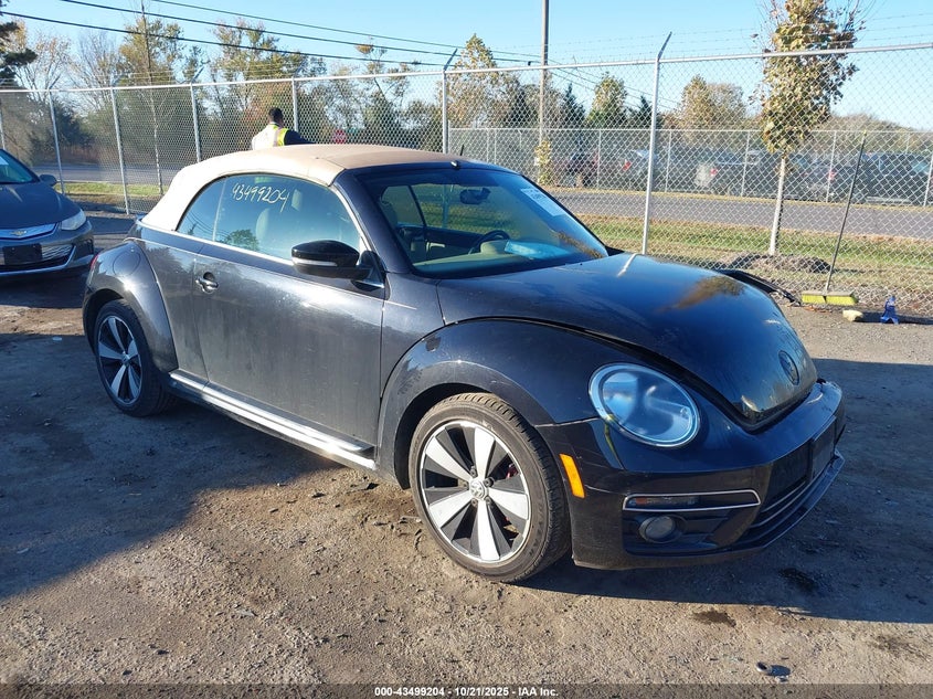 VOLKSWAGEN BEETLE 2.0T
