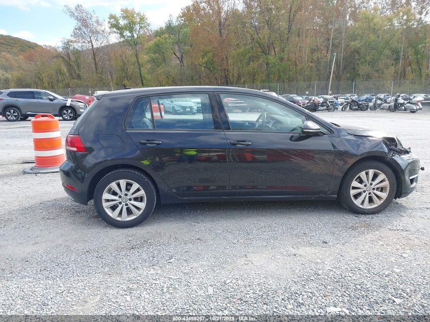 2018 VOLKSWAGEN GOLF TSI S/TSI SE 3VWG17AUXJM270810