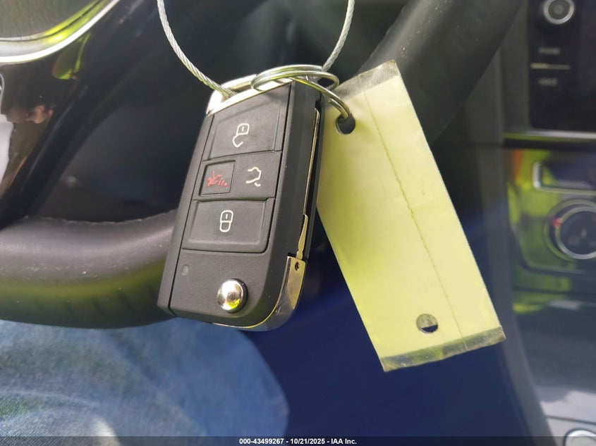 2018 VOLKSWAGEN GOLF TSI S/TSI SE 3VWG17AUXJM270810