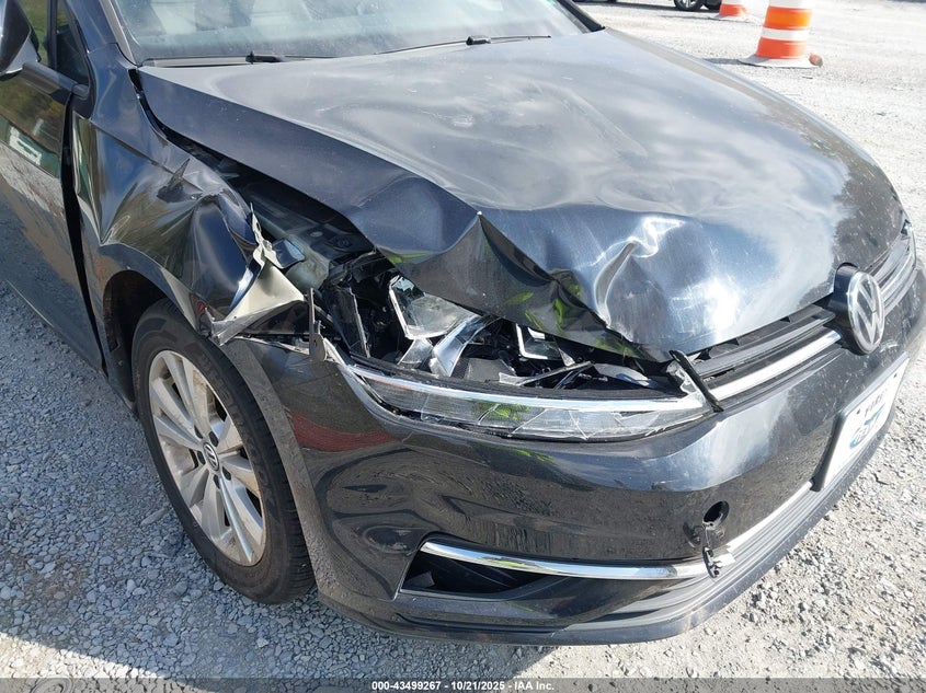 2018 VOLKSWAGEN GOLF TSI S/TSI SE 3VWG17AUXJM270810