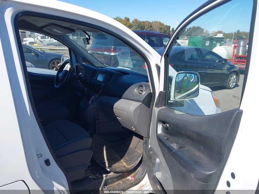 2016 NISSAN NV200 SV 3N6CM0KN9GK697694