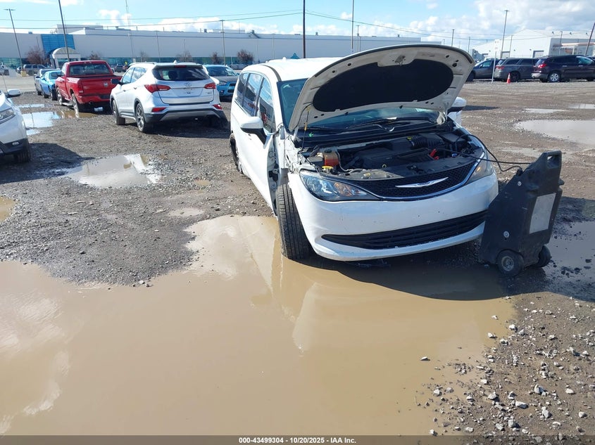 2C4RC1DG9HR518976 2017 CHRYSLER PACIFICA photo no. 6