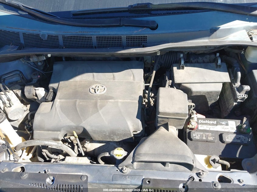 2015 TOYOTA SIENNA LE 8 PASSENGER 5TDKK3DC4FS574213