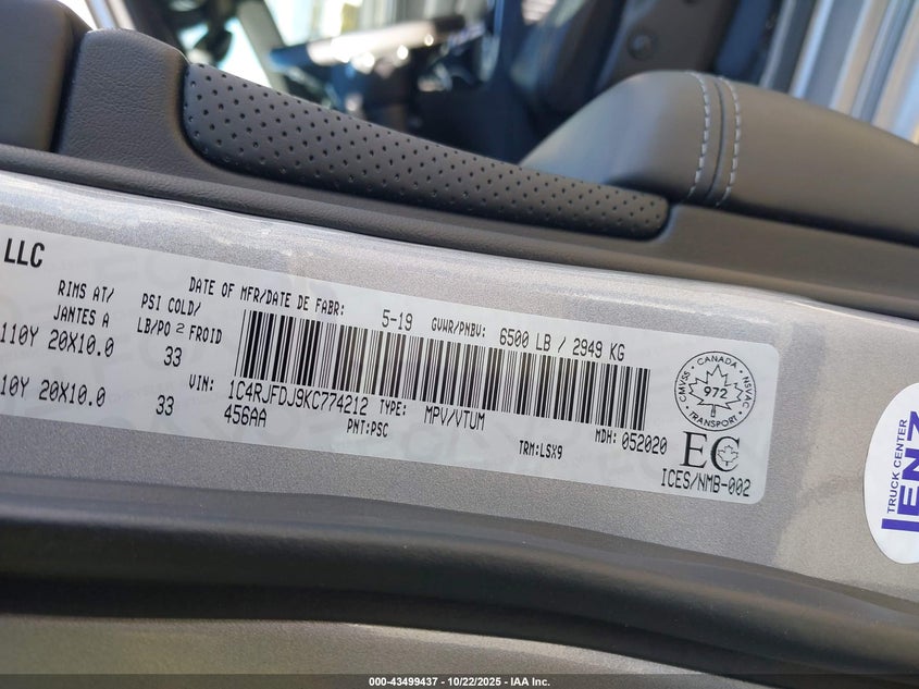 2019 JEEP GRAND CHEROKEE SRT 1C4RJFDJ9KC774212