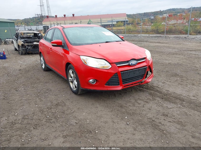 2014 FORD FOCUS SE - 1FADP3F26EL312990