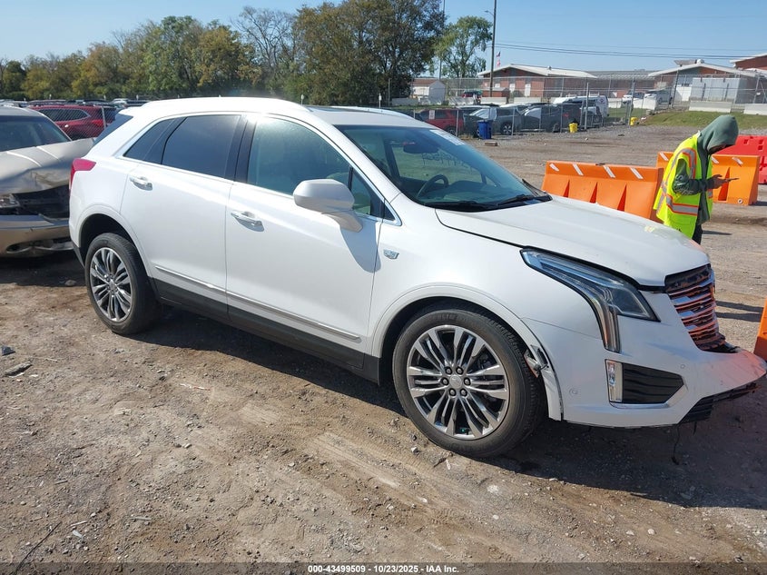 2017 CADILLAC XT5 PREMIUM LUXURY - 1GYKNCRS5HZ166516