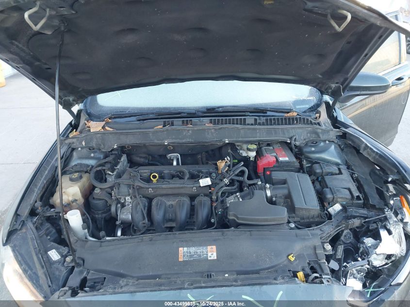 2015 Ford Fusion S VIN: 3FA6P0G70FR135373 Lot: 43499535