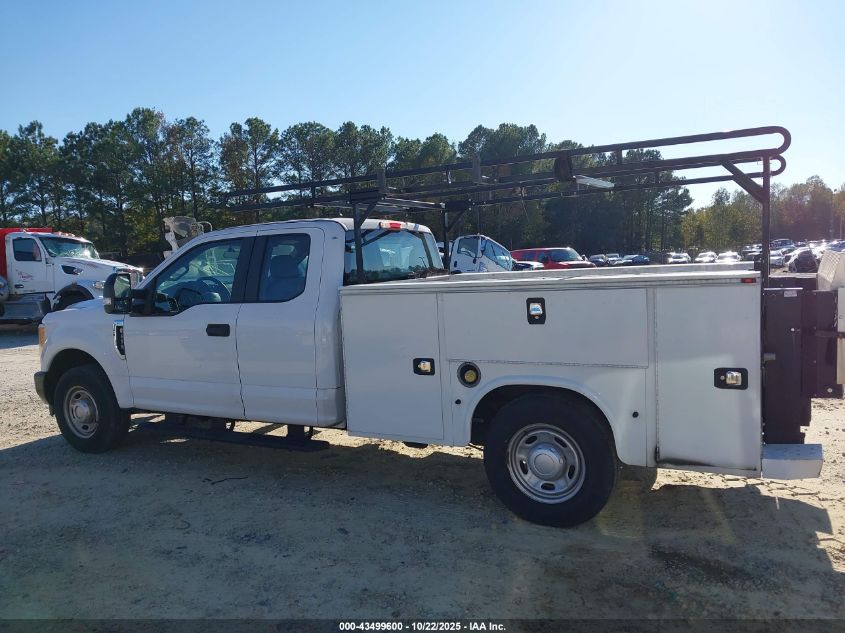 2017 Ford F-350 Xl VIN: 1FD8X3A64HEC33019 Lot: 43499600