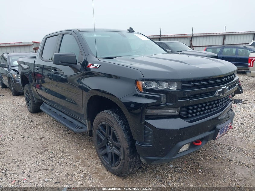 CHEVROLET SILVERADO 1500 4WD SHORT BED LT TRAIL BOSS