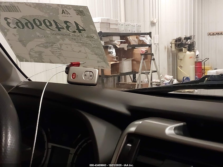 2018 TOYOTA 4RUNNER LIMITED JTEBU5JR9J5605173