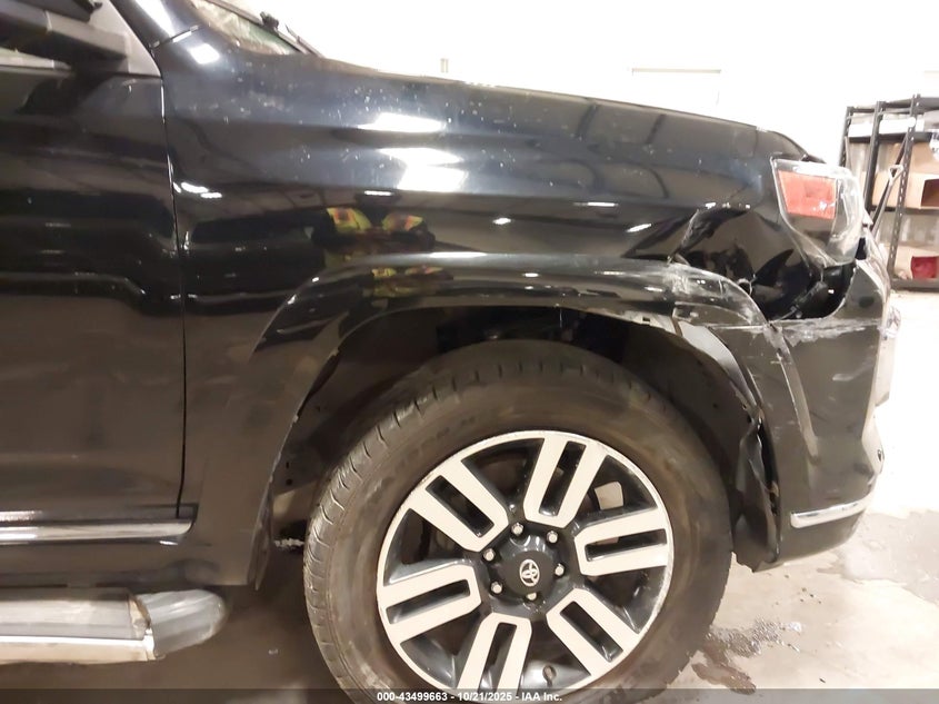 2018 TOYOTA 4RUNNER LIMITED JTEBU5JR9J5605173