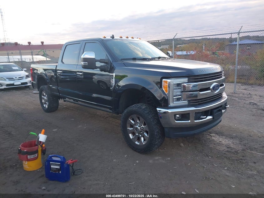 FORD F-250 KING RANCH