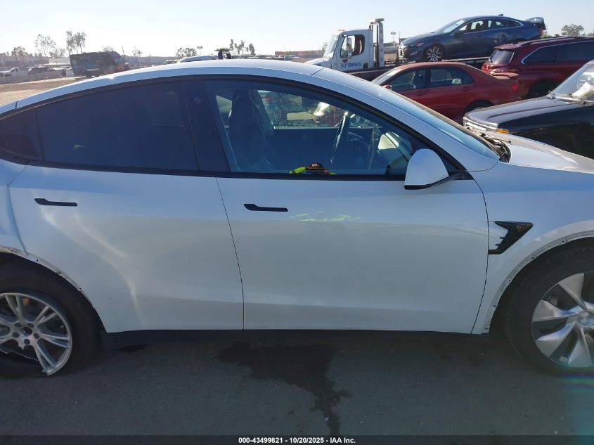 2021 Tesla Model Y Long Range Dual Motor All-Wheel Drive VIN: 5YJYGDEE9MF094414 Lot: 43499821